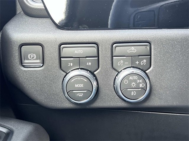 New 2026 GMC Sierra 1500 Elevation image 25