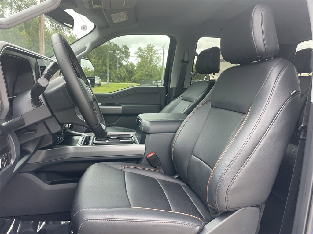 New 2026 Ford F350 Lariat w/ Black Appearance Package image 11