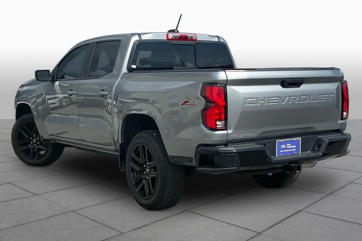 Used 2025 Chevrolet Colorado Z71 w/ Z71 Convenience Package 2 AWD/4WD image 12