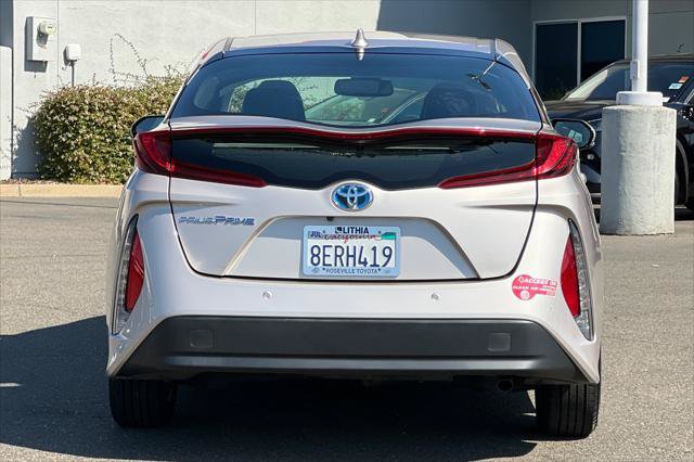 Certified 2018 Toyota Prius Prime Advanced FWD image 8