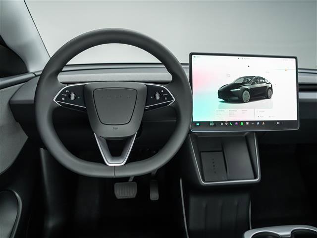 Used 2026 Tesla Model Y 2WD image 19