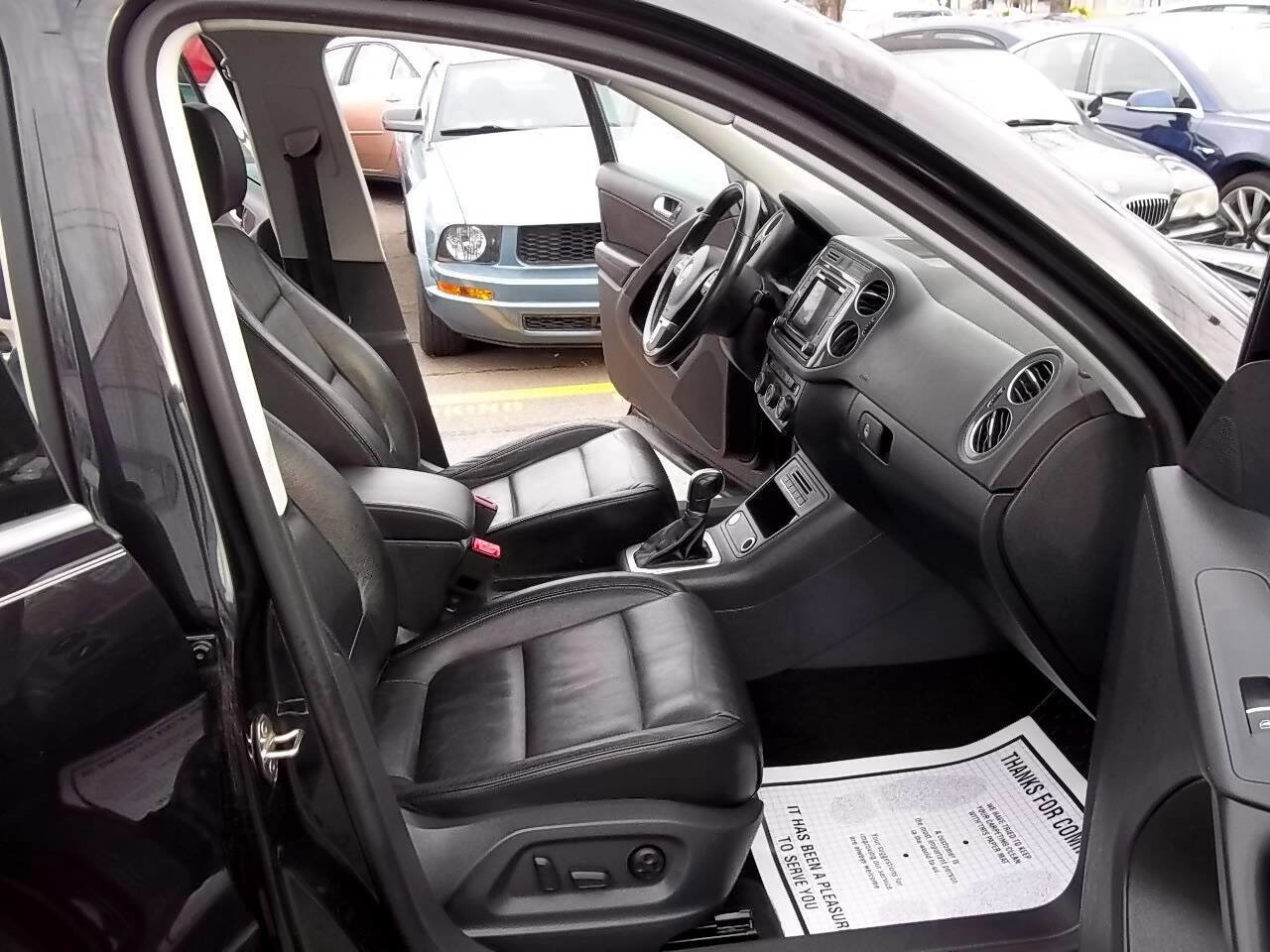 Used 2017 Volkswagen Tiguan Sport image 11