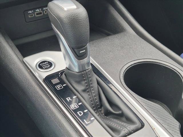 Used 2025 Nissan Altima 2.5 SV FWD image 13