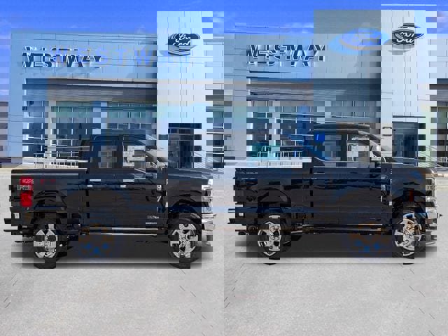 New 2025 Ford F250 Lariat w/ Lariat Ultimate Package image 3