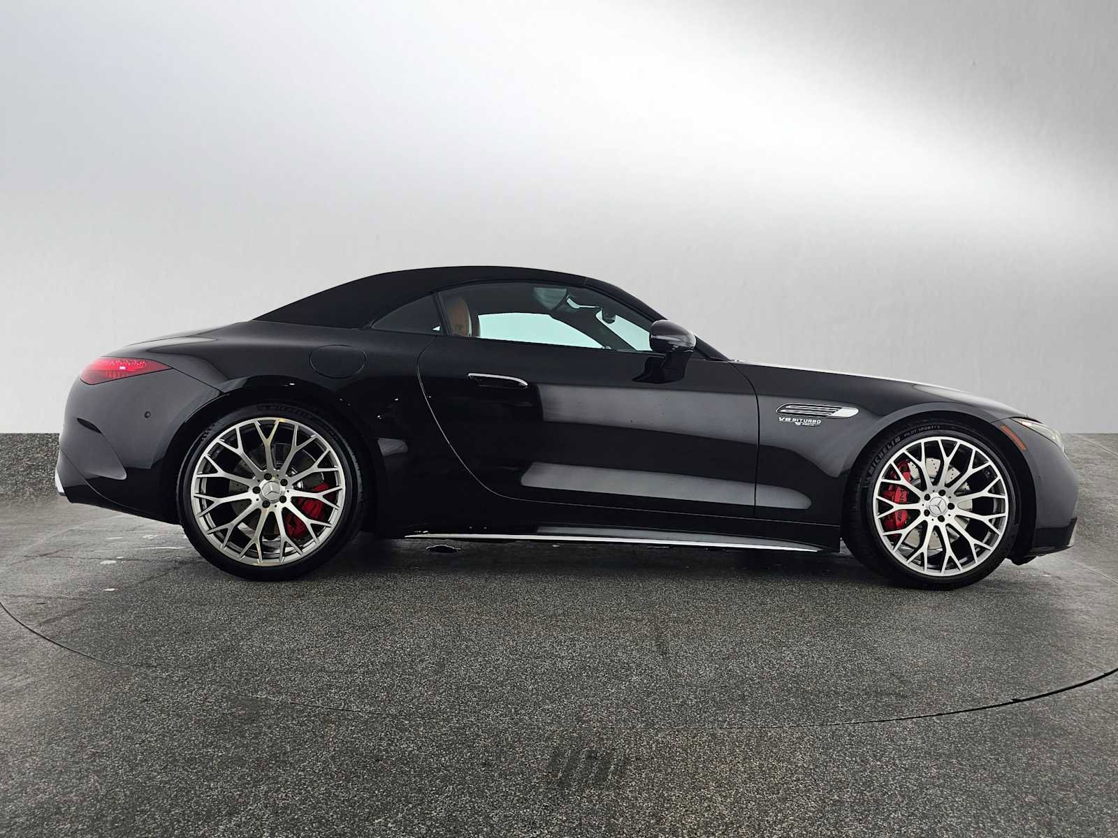 Used 2022 Mercedes-Benz SL 55 AMG 4MATIC image 3