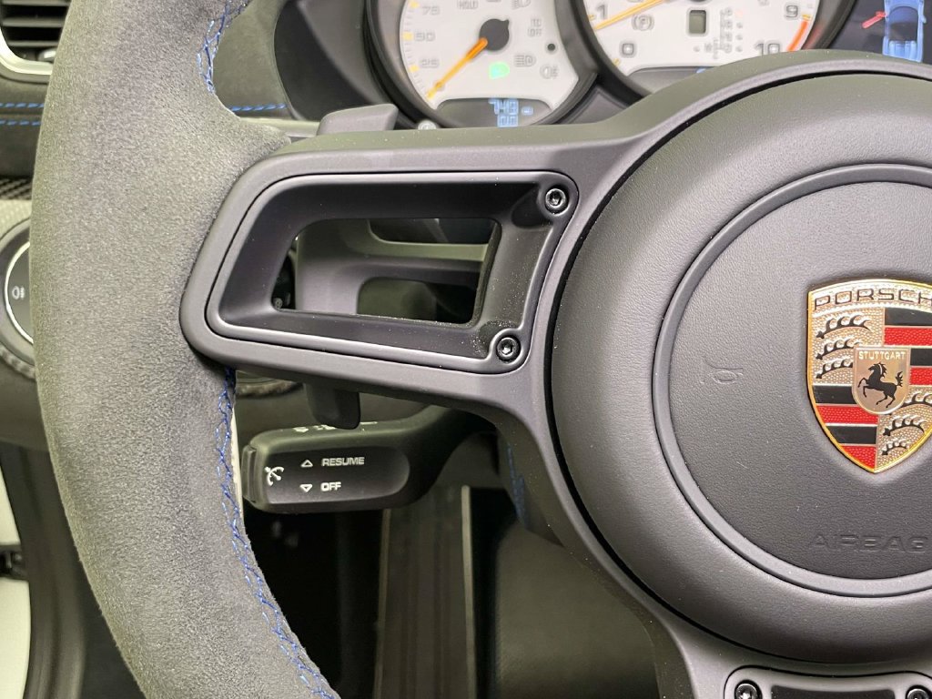Certified 2025 Porsche 718 Boxster Spyder RS RWD image 32