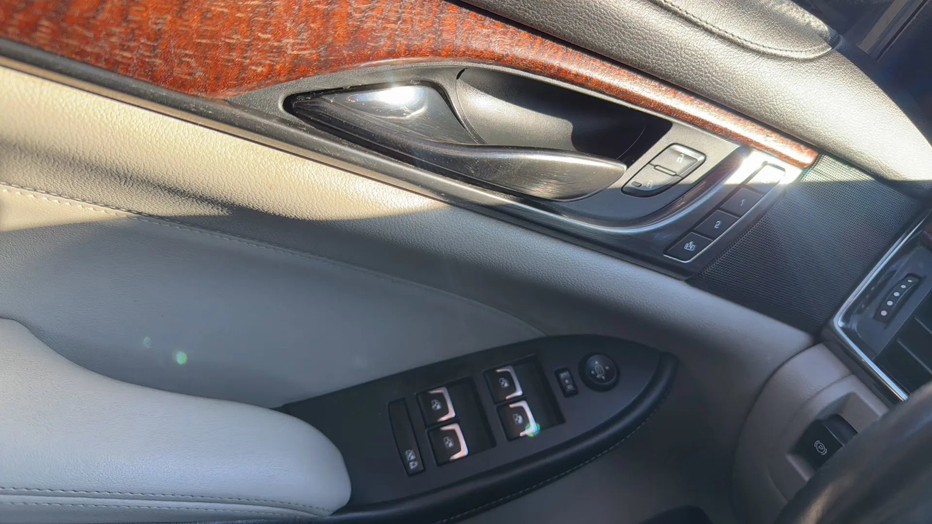 Used 2015 Cadillac CTS AWD Sedan image 21