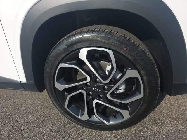 New 2026 Chevrolet Trax RS w/ Driver Confidence Package FWD image 10