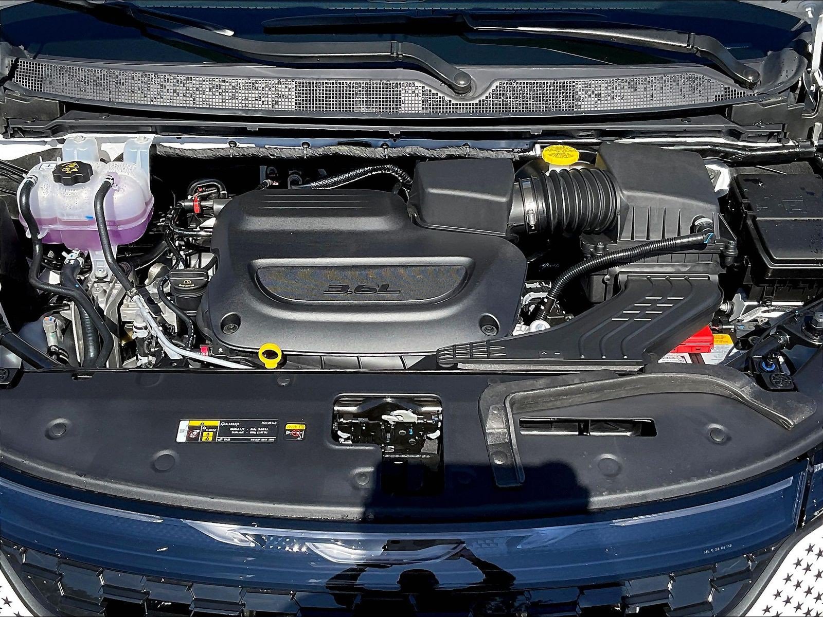 New 2027 Chrysler Pacifica Select AWD/4WD image 11