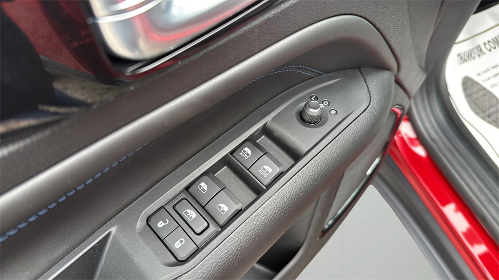 New 2026 Jeep Compass Limited image 25