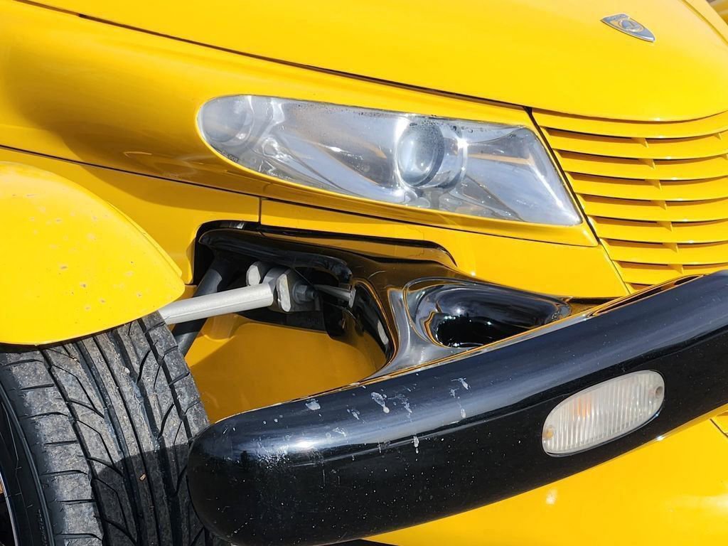 Used 2000 Plymouth Prowler image 28