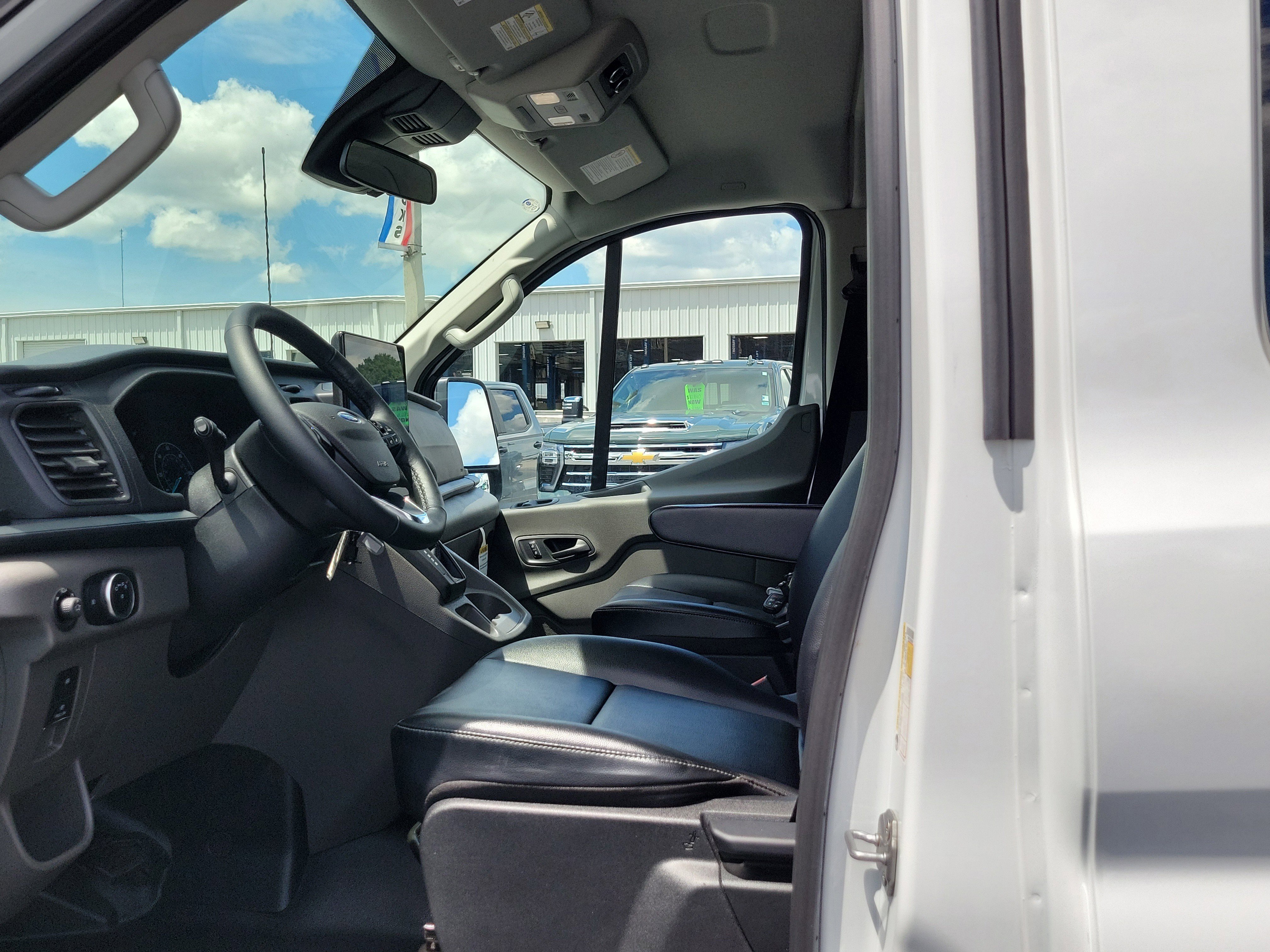 Certified 2024 Ford Transit 350 XL RWD image 20