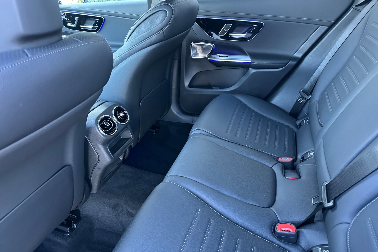 New 2026 Mercedes-Benz GLC 300 300 image 12