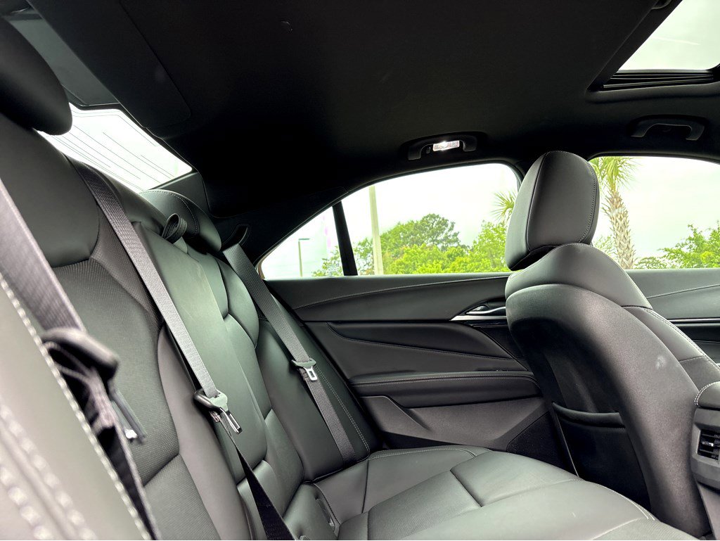 Used 2021 Cadillac CT4 Premium Luxury image 13