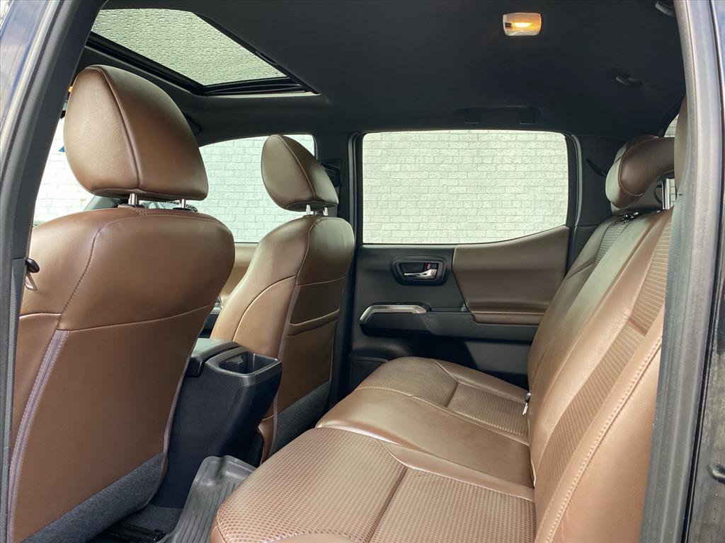 Used 2017 Toyota Tacoma Limited image 26