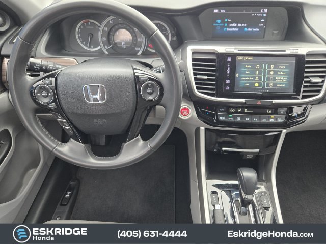 Used 2017 Honda Accord EX-L image 27