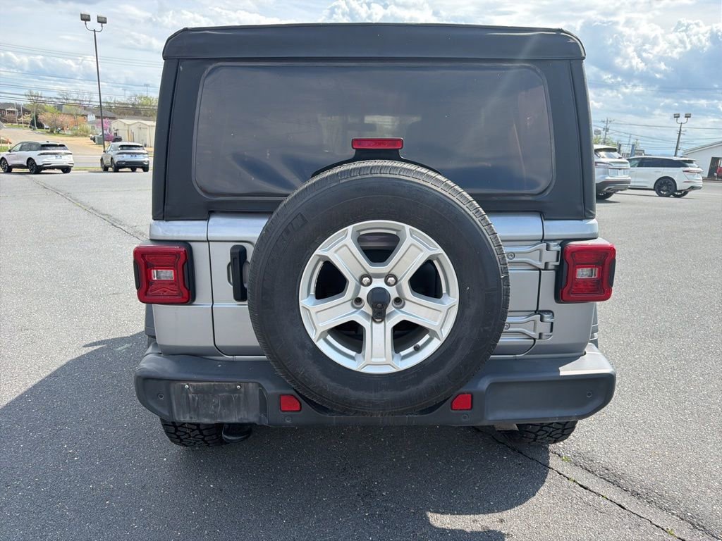 Used 2021 Jeep Wrangler Unlimited Sport image 4
