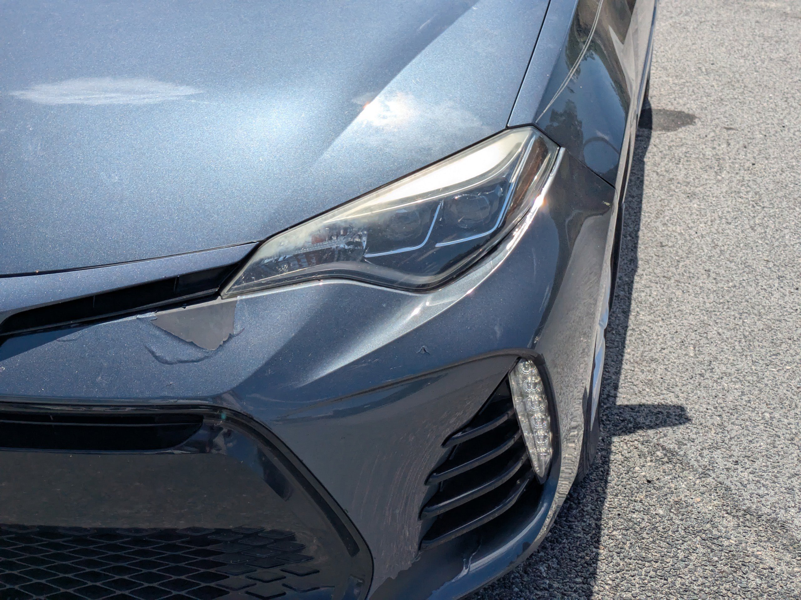 Used 2017 Toyota Corolla SE FWD image 8