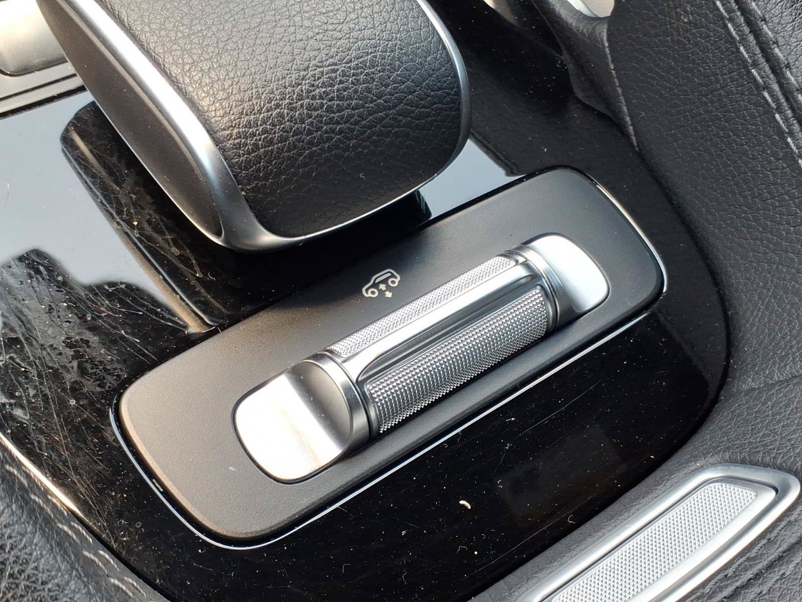 Used 2025 Mercedes-Benz GLS 450 4MATIC image 7