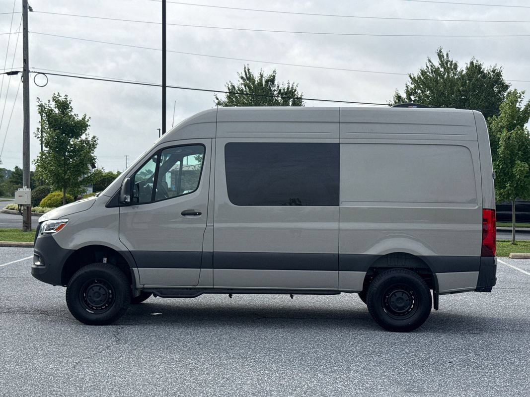 Used 2026 Mercedes-Benz Sprinter 2500 image 5