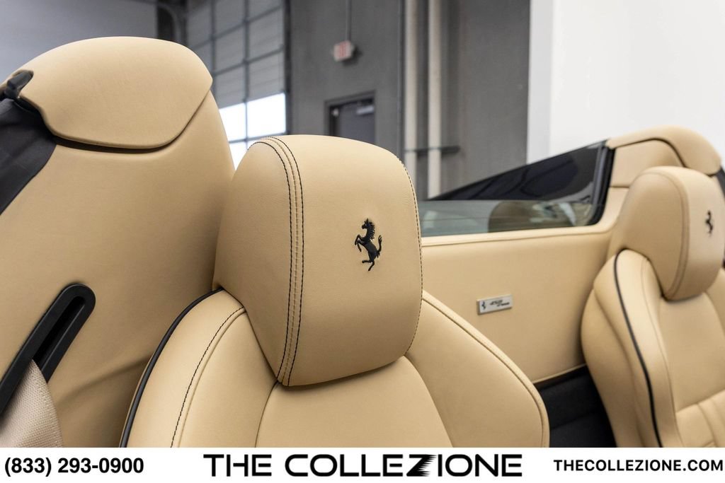 Used 2015 Ferrari 458 Spider RWD image 94