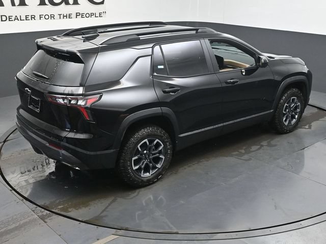 New 2026 Chevrolet Equinox ACTIV w/ Convenience Package III FWD image 18