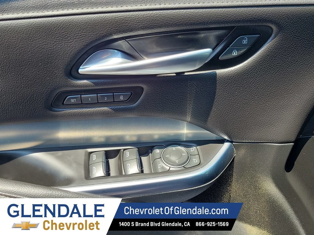 Used 2023 Cadillac XT4 Premium Luxury AWD/4WD image 29