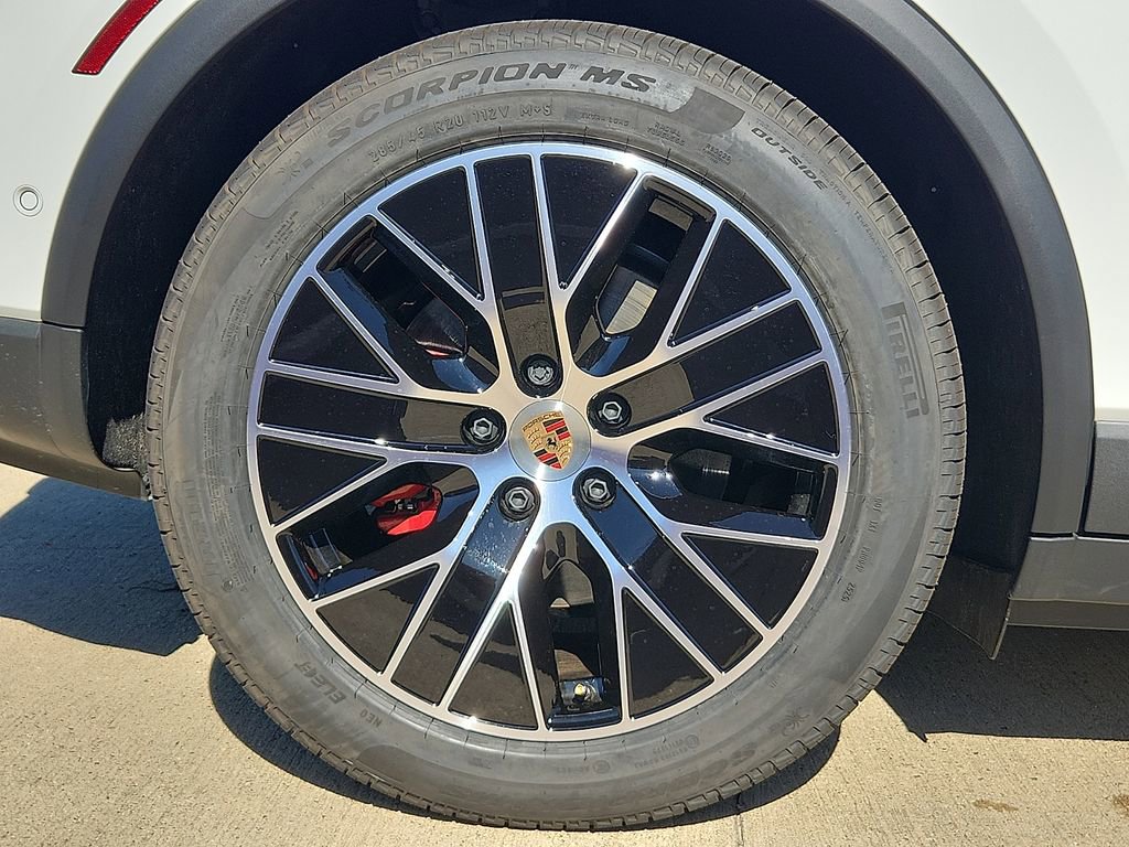 New 2026 Porsche Macan 4S Electric image 8