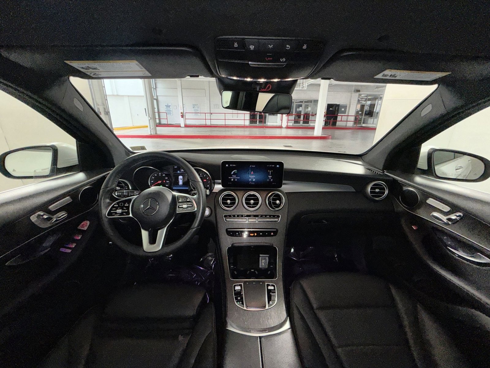 Used 2020 Mercedes-Benz GLC 300 GLC 300 image 23