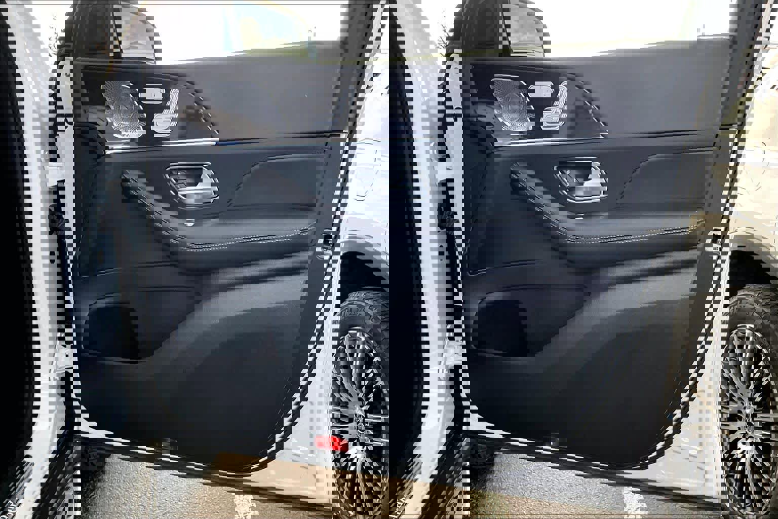 Certified 2020 Mercedes-Benz GLE 350 4MATIC image 22