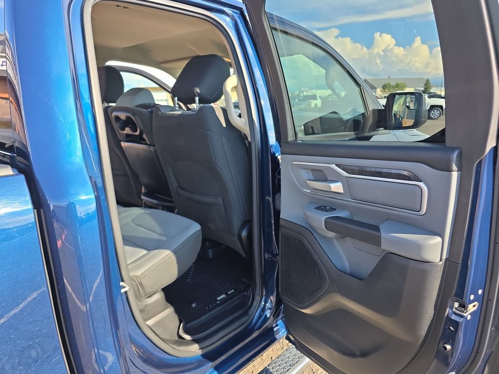 Used 2020 RAM 1500 Big Horn AWD/4WD image 33