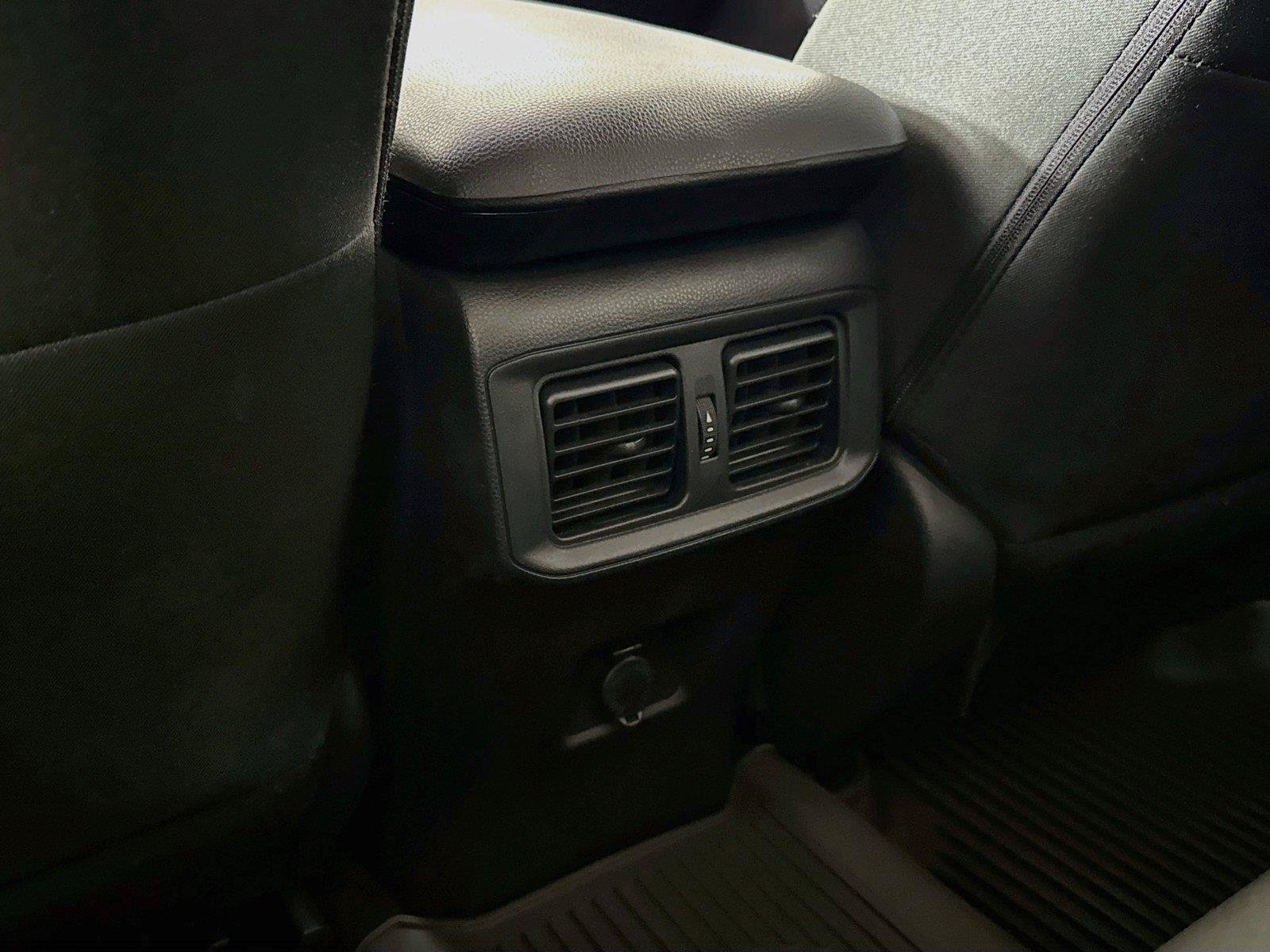 Certified 2025 Toyota RAV4 LE AWD/4WD image 32