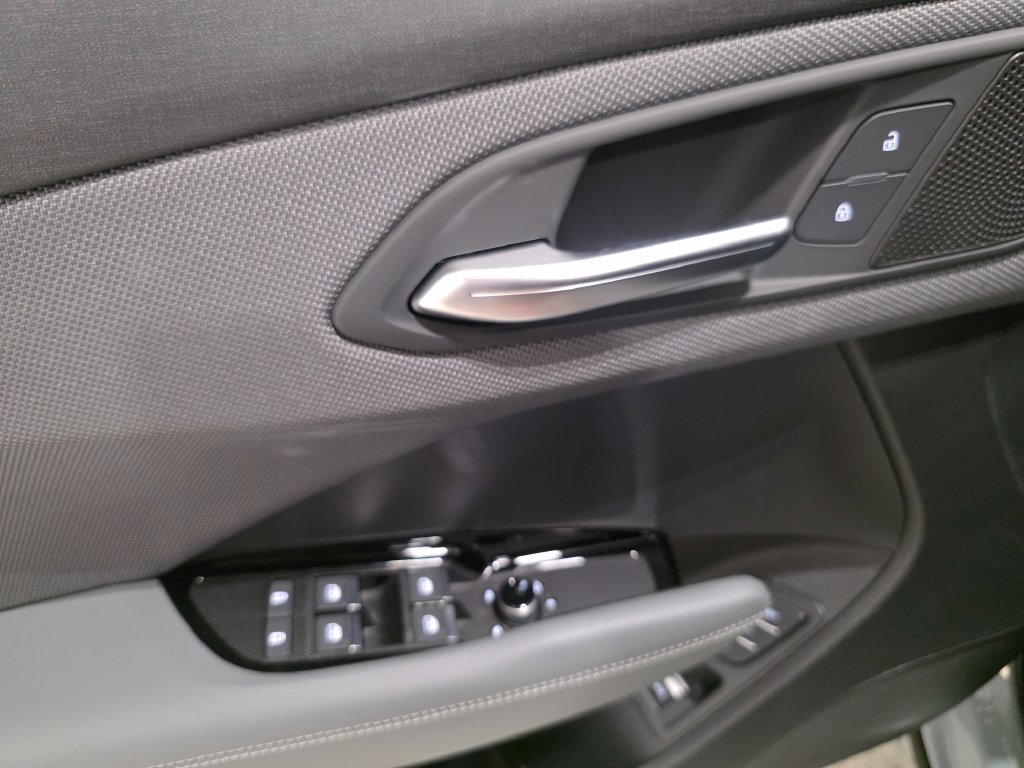 New 2026 Audi Q3 quattro 2.0T AWD/4WD image 18