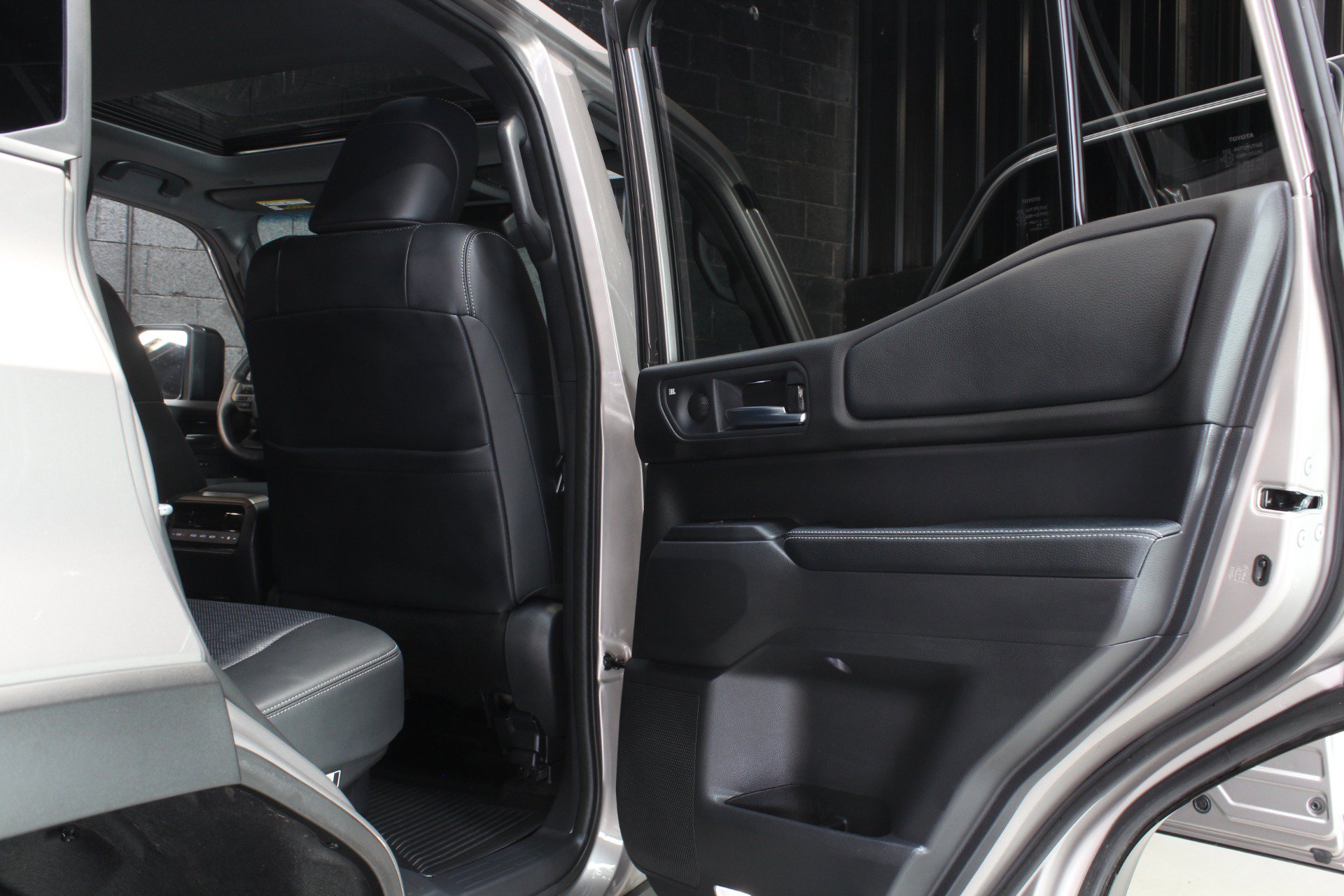 Used 2025 Toyota Land Cruiser w/ Premium Package AWD/4WD image 52