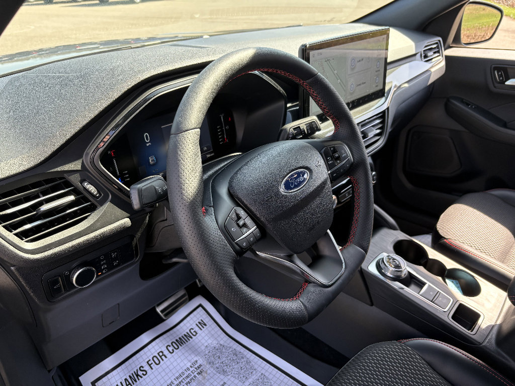 Used 2024 Ford Escape ST-Line w/ Tech Pack #1 image 30