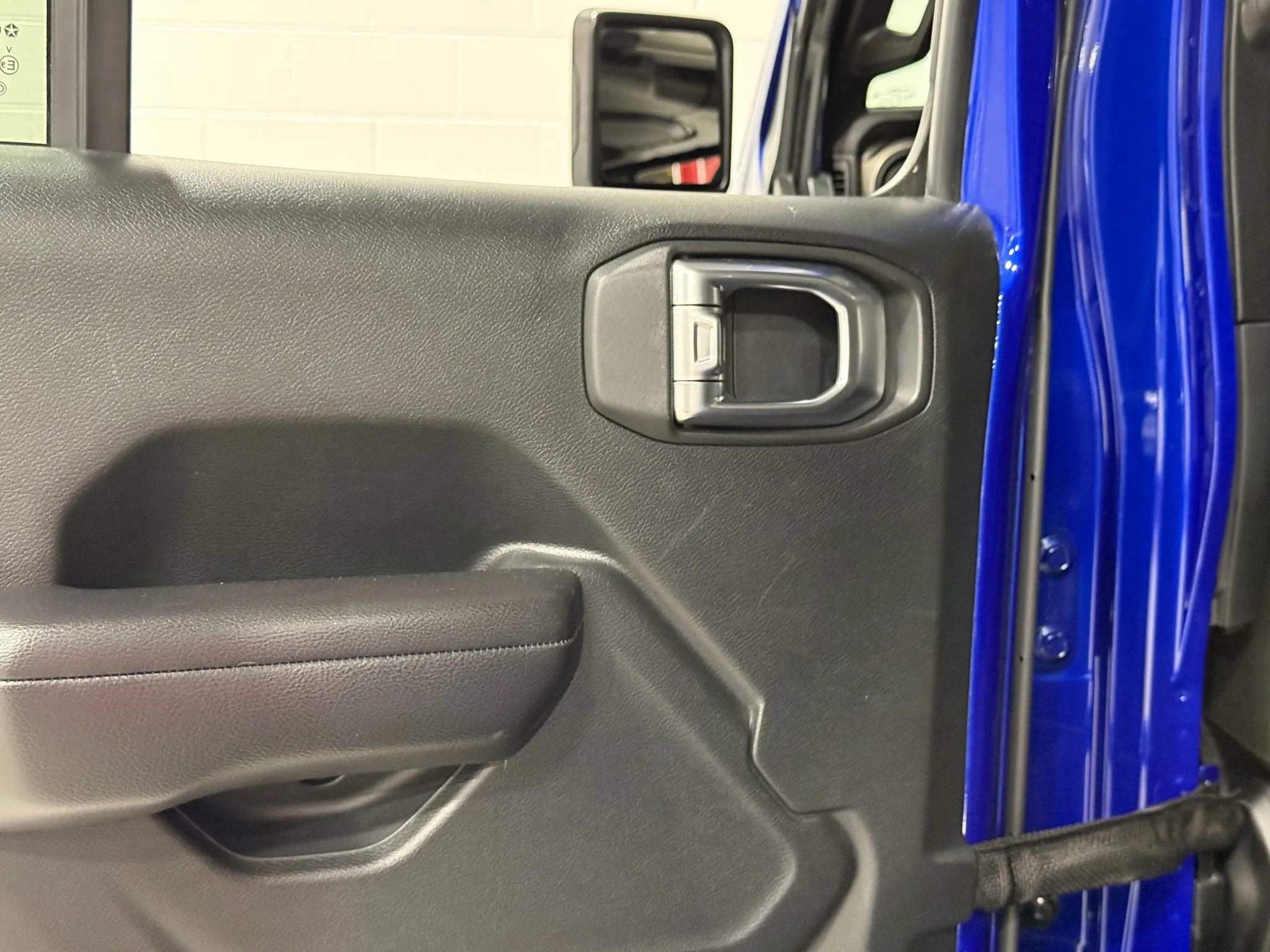 Used 2018 Jeep Wrangler Unlimited Sport S image 57