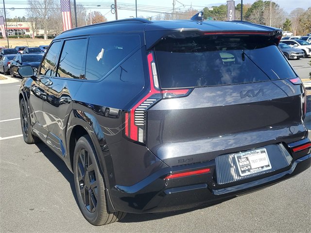 New 2026 Kia EV9 Land w/ Nightfall Edition Package image 6