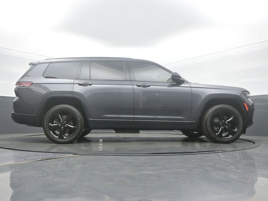 Used 2023 Jeep Grand Cherokee L Laredo AWD/4WD image 52
