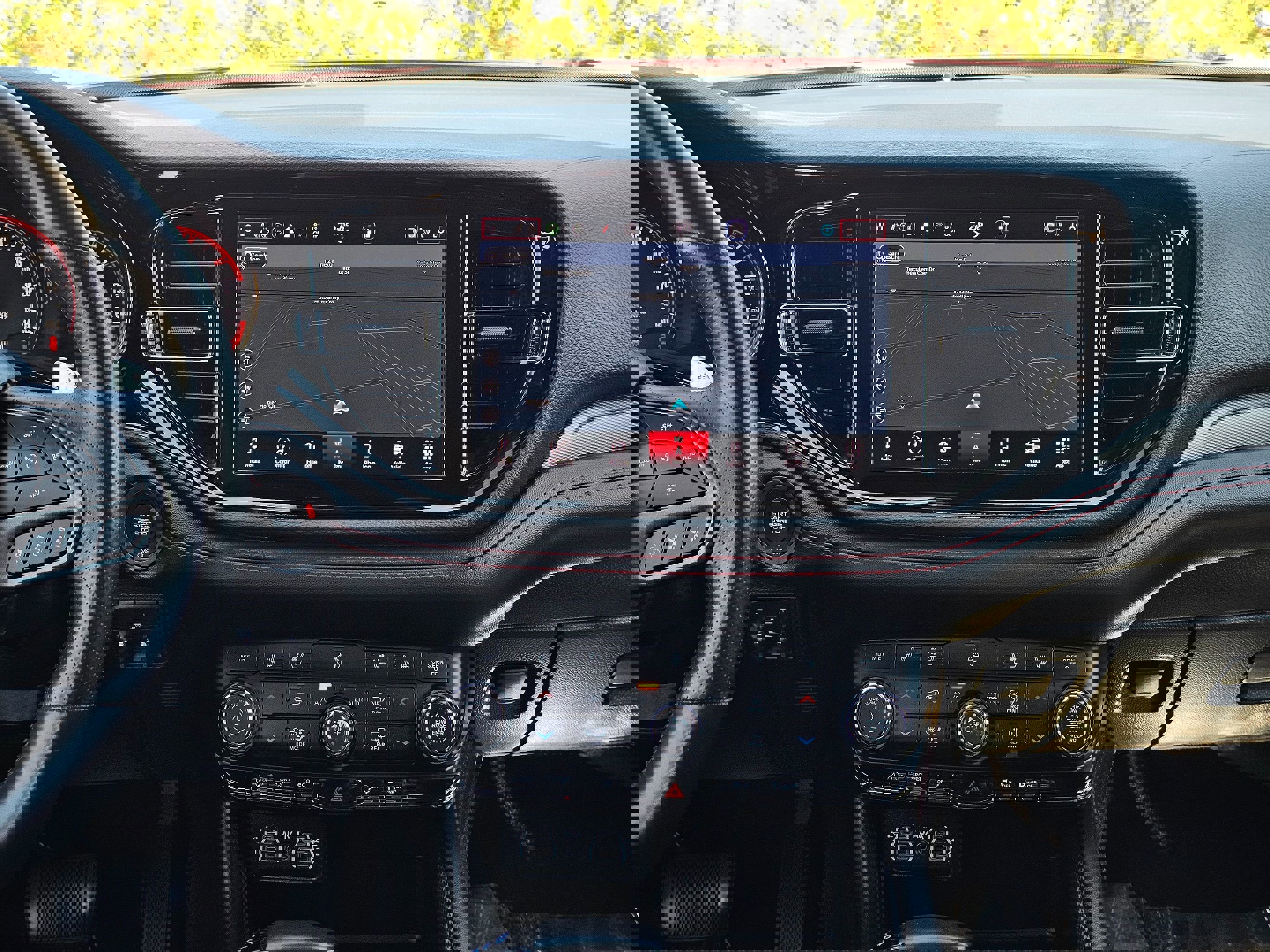 Used 2023 Dodge Durango GT image 28