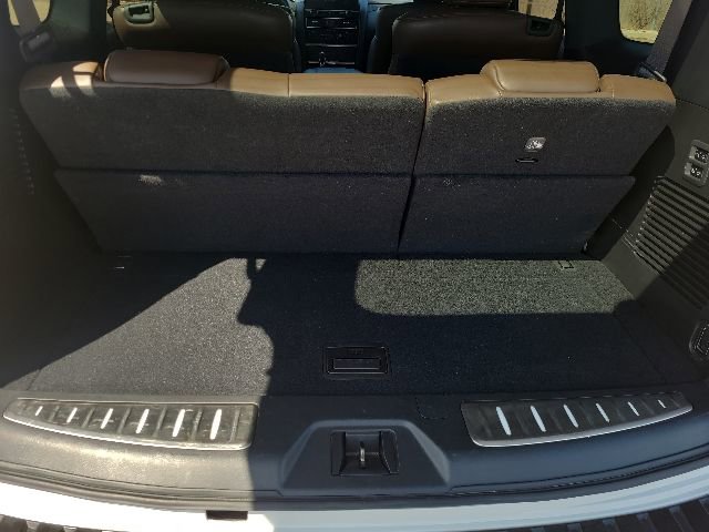 Certified 2021 Nissan Armada Platinum w/ Captain's Chairs Package AWD/4WD image 10