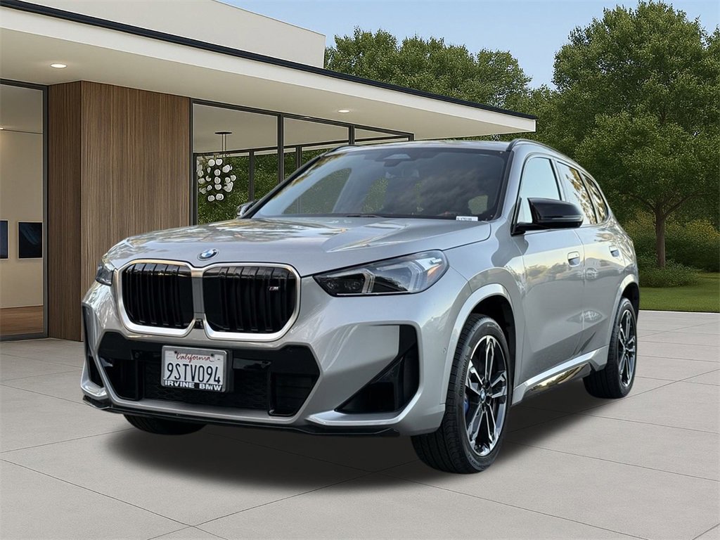 Certified 2025 BMW X1 M35i w/ Premium Package image 2