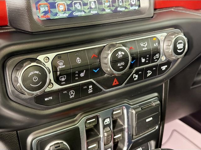 Used 2021 Jeep Wrangler Unlimited Rubicon w/ Dual Top Group AWD/4WD image 14