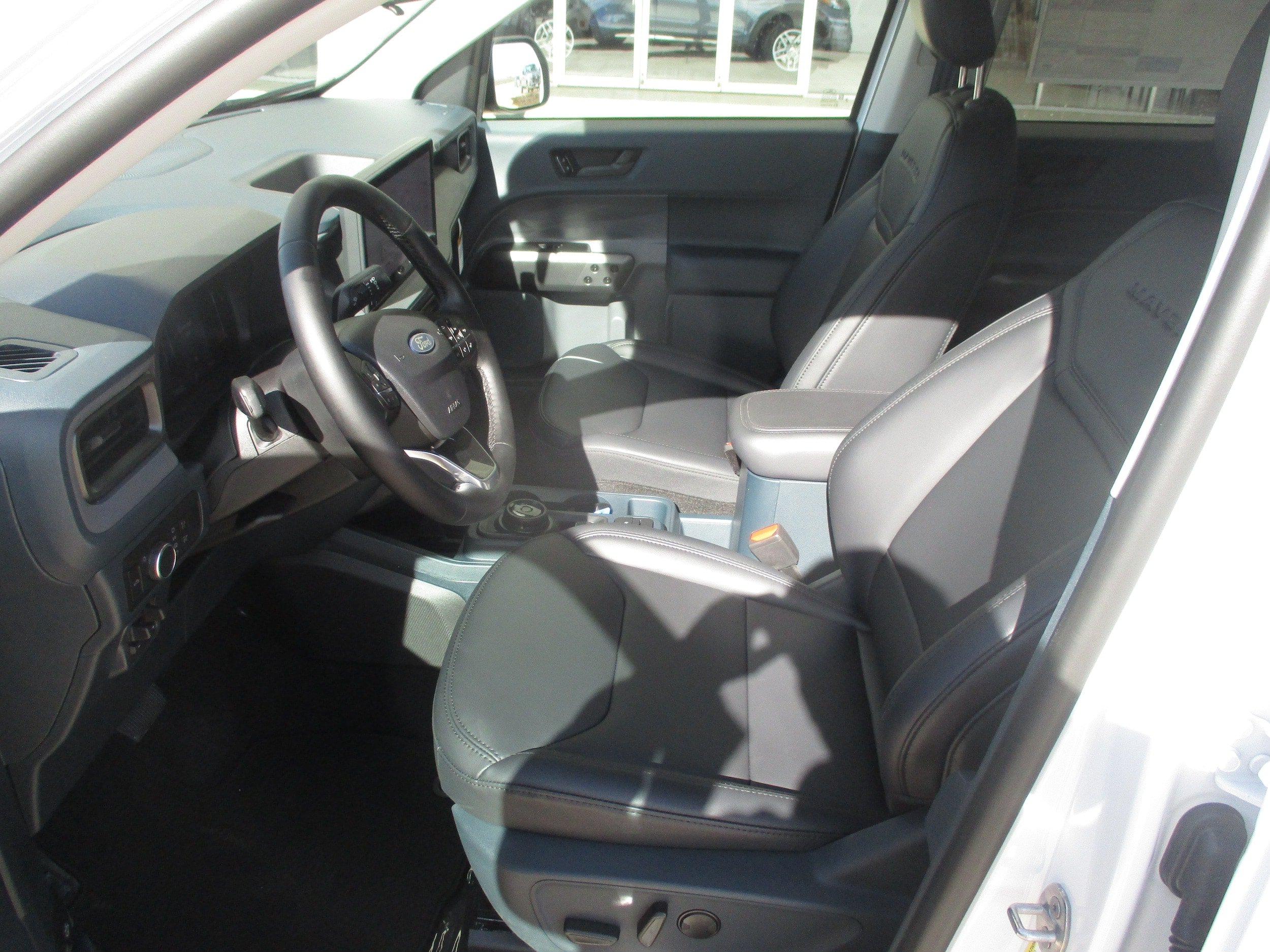New 2026 Ford Maverick Lariat w/ Black Appearance Package AWD/4WD image 7