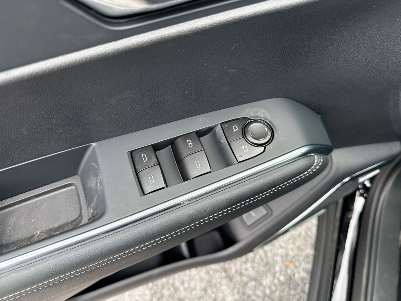 New 2026 GMC Acadia Elevation w/ Elevation Premium Package image 15