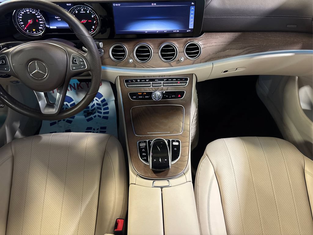 Used 2018 Mercedes-Benz E 300 4MATIC image 25
