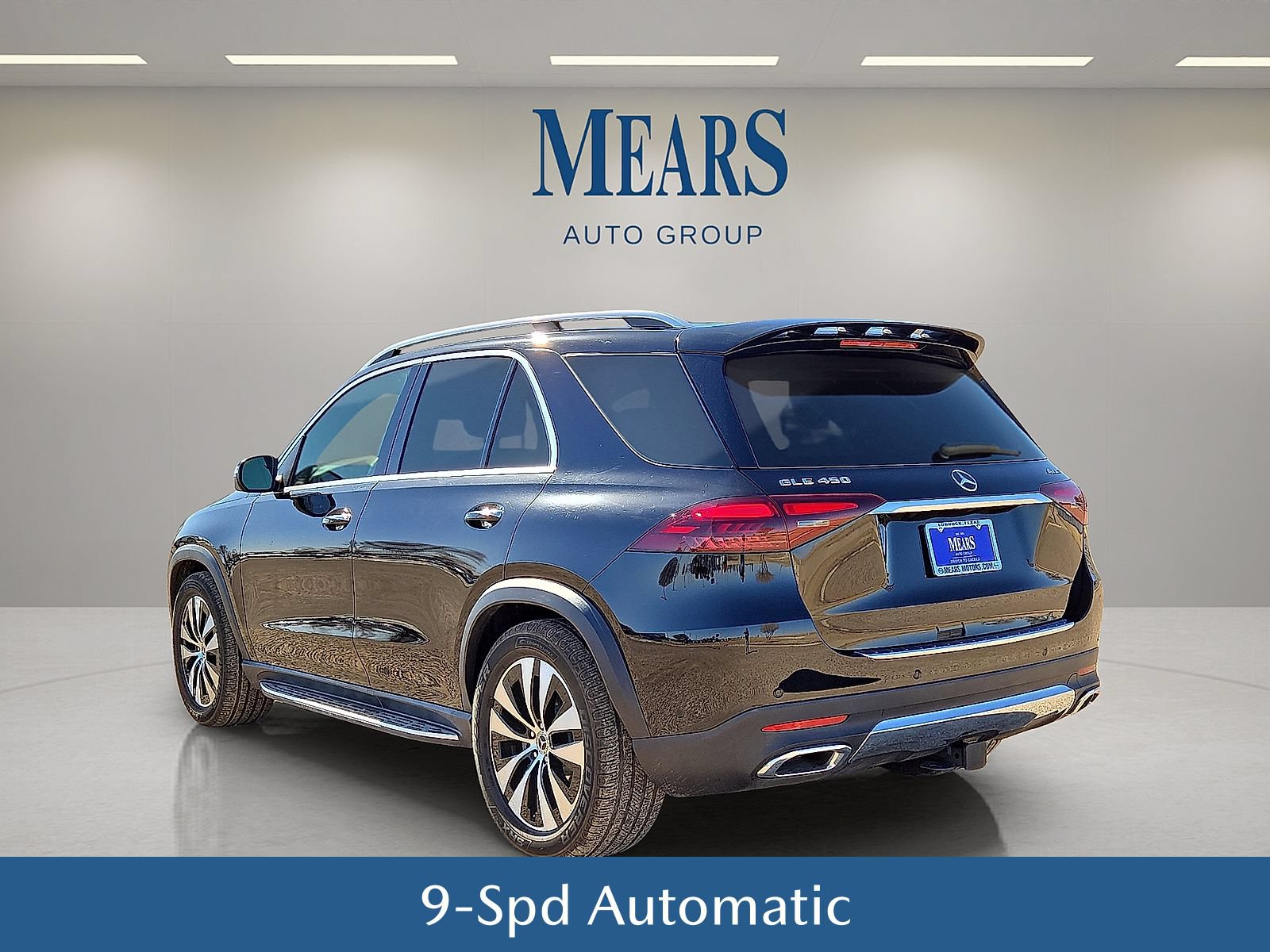 Used 2025 Mercedes-Benz GLE 450 4MATIC w/ Warmth & Comfort Package image 4