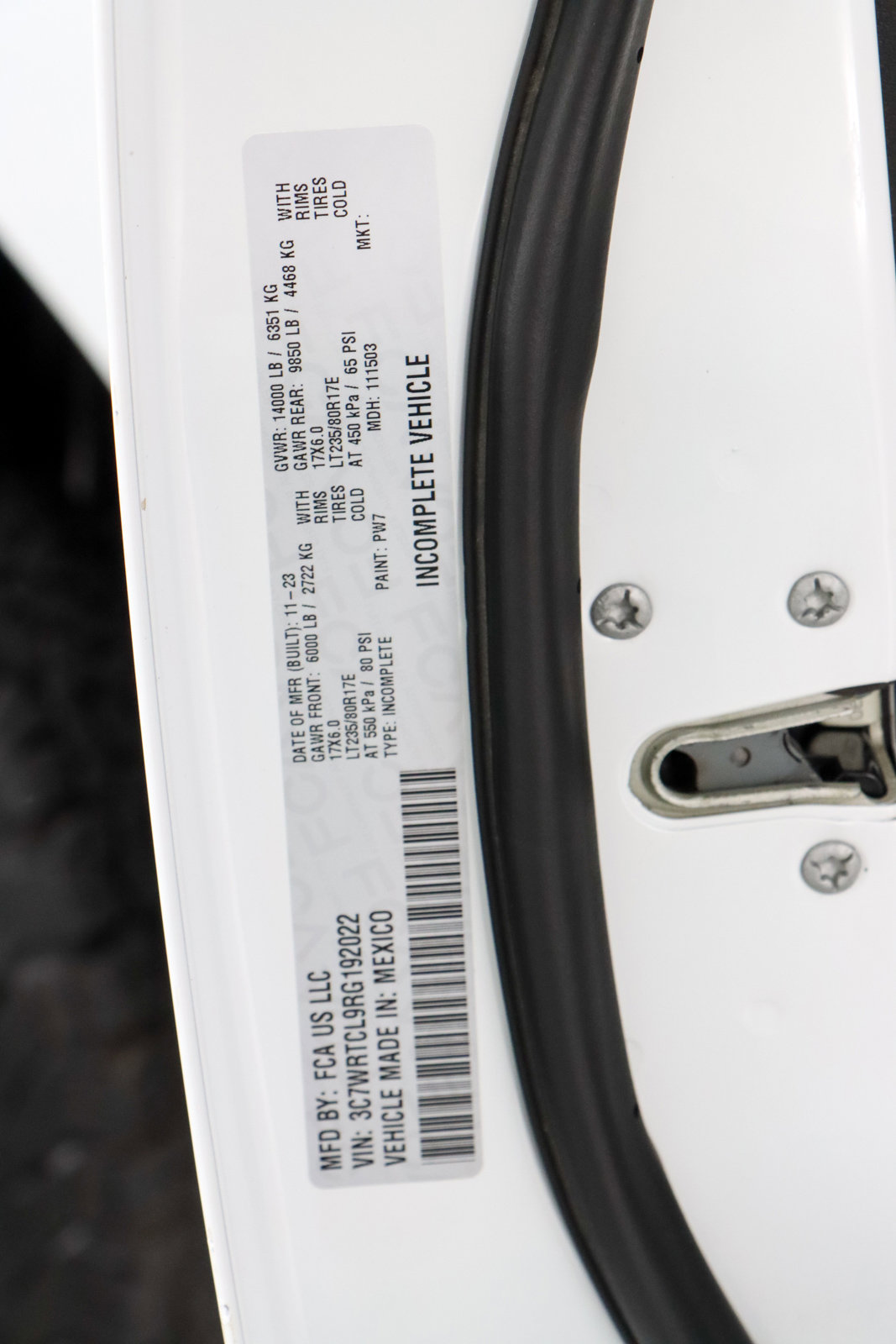 Used 2024 RAM 3500 SLT w/ Quick Order Package 2YG SLT image 30