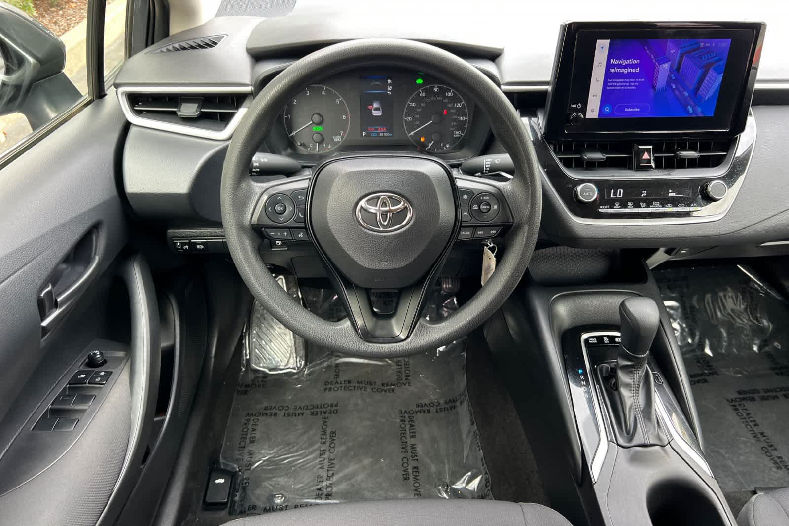 Used 2023 Toyota Corolla LE w/ Carpet Mat Package (TMS) FWD image 14
