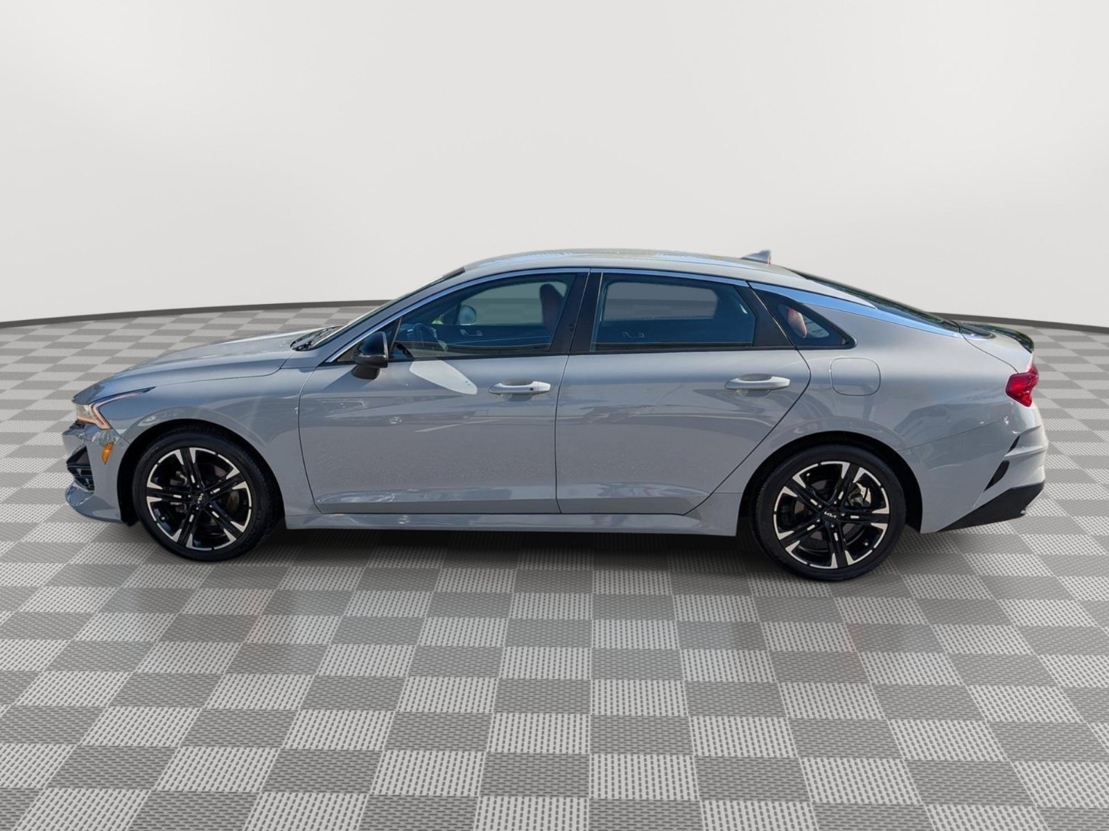 Used 2023 Kia K5 GT-Line image 2