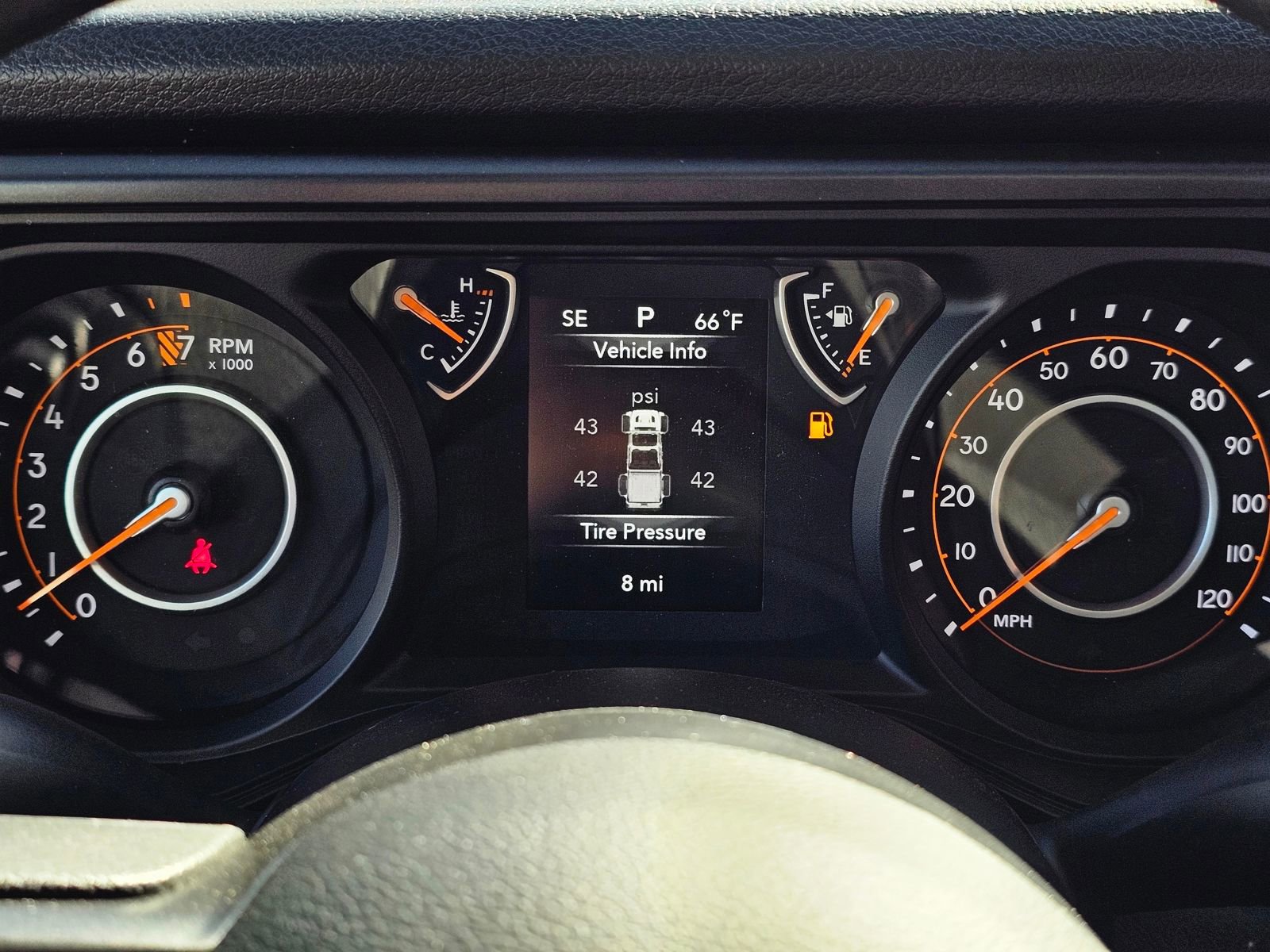 New 2026 Jeep Gladiator Sport image 11